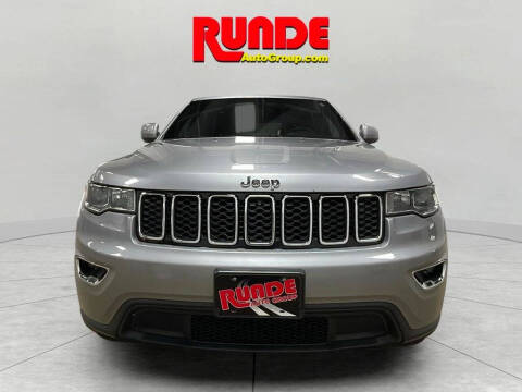 2020 Jeep Grand Cherokee Laredo