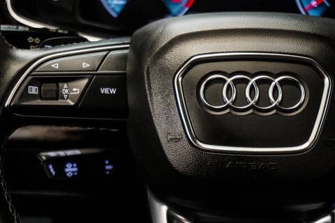 2022 Audi Q8 quattro Premium Plus 55 TFSI