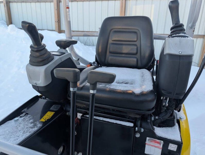 2024 Wacker Neuson EZ17
