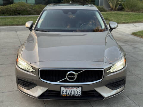 2019 Volvo S60 T5 Momentum