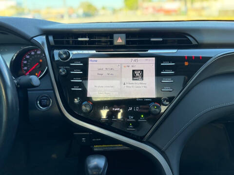 2019 Toyota Camry XSE