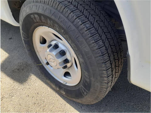 2017 Chevrolet Express 2500