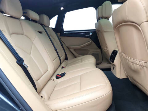 2017 Porsche Macan S