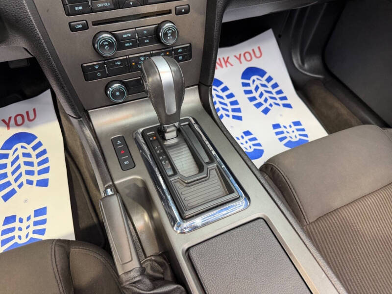 2013 Ford Mustang V6