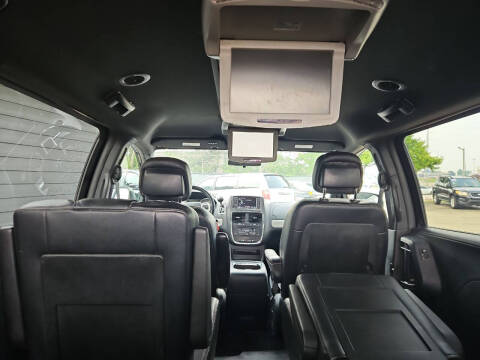 2015 Dodge Grand Caravan R/T