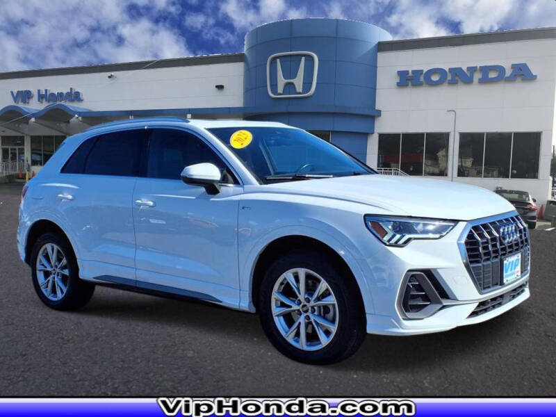2023 Audi Q3 quattro S line Premium 45 TFSI