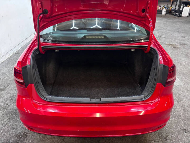 2015 Volkswagen Jetta