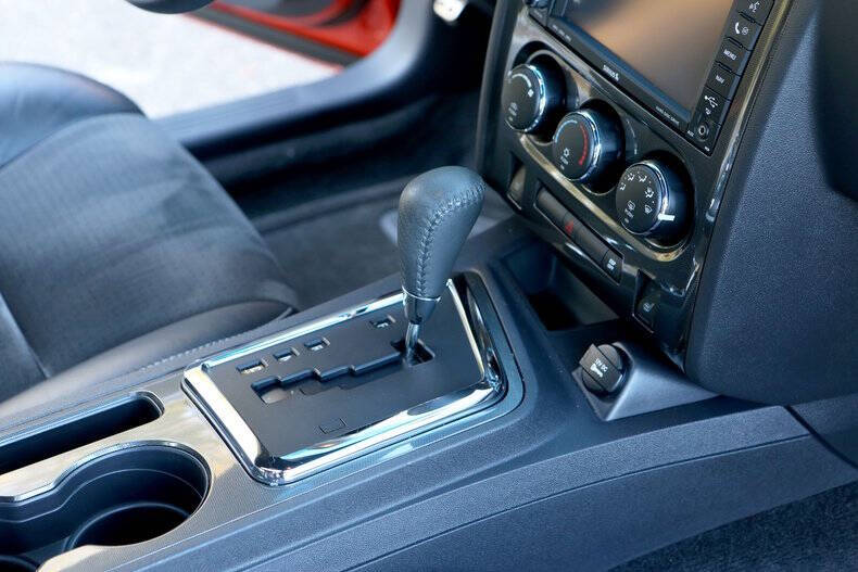 2008 Dodge Challenger SRT8