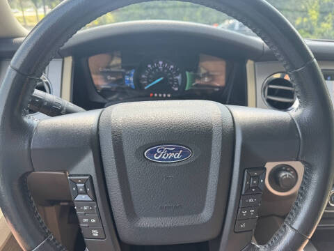 2017 Ford Expedition EL XLT