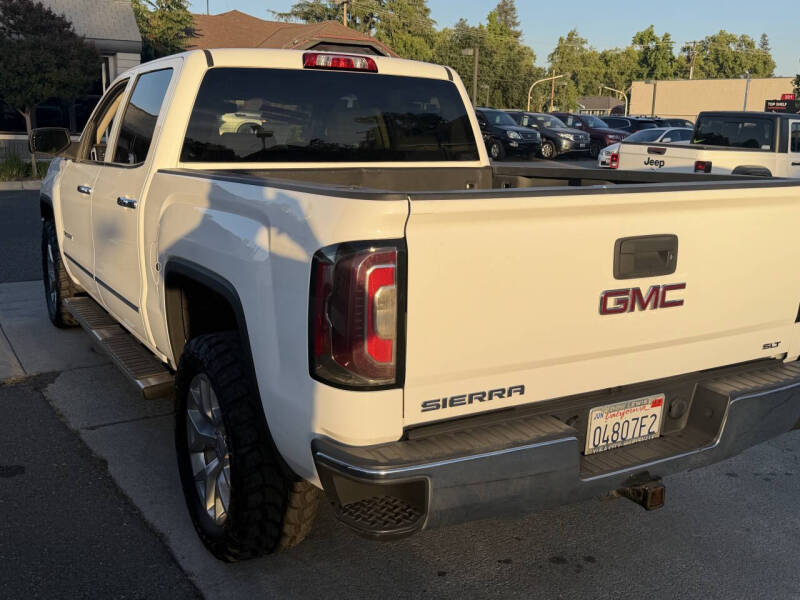 2017 GMC Sierra 1500 SLT
