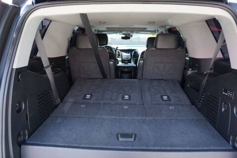 2020 Cadillac Escalade Luxury
