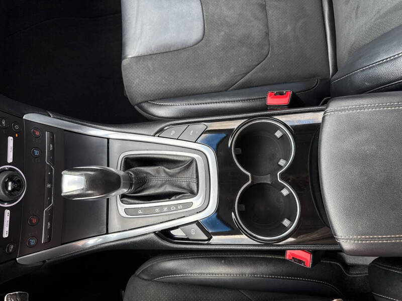 2016 Ford Edge Sport