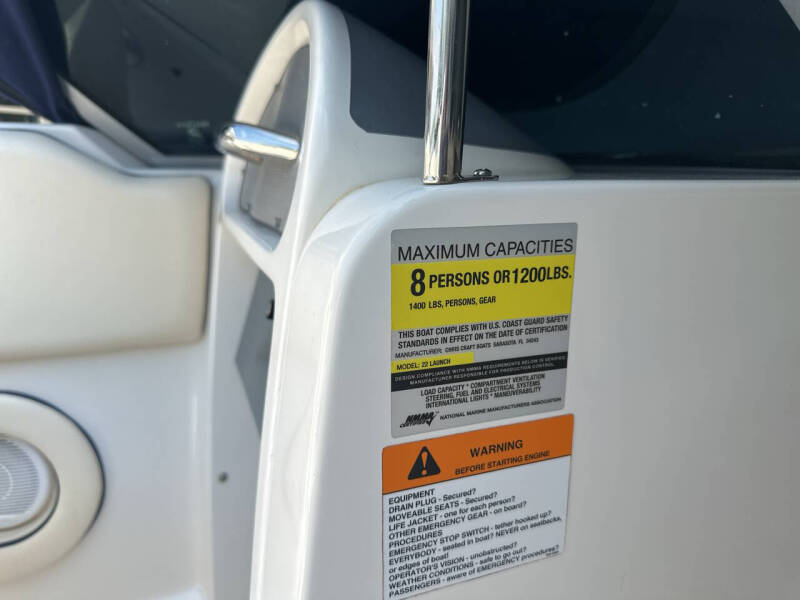 2003 Chris-Craft 22 Launch