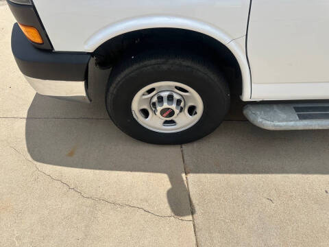 2024 GMC Savana 2500