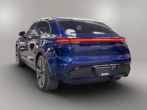2024 Porsche Macan Turbo Electric