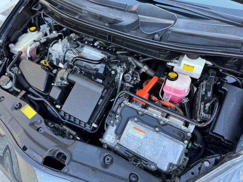 2011 Toyota Prius Two