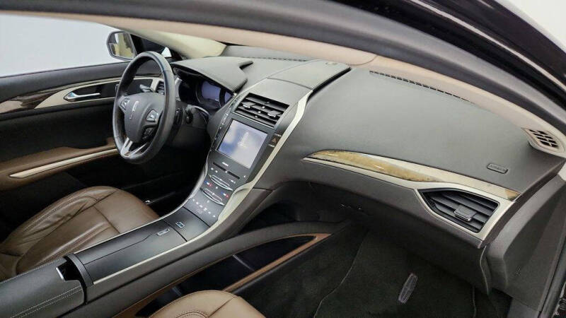 2013 Lincoln MKZ