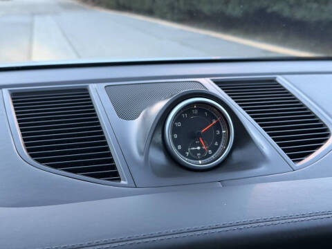 2017 Porsche Macan GTS