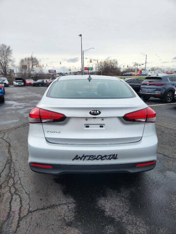 2017 Kia Forte LX