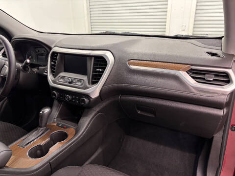 2017 GMC Acadia SLE-1