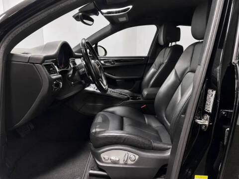 2018 Porsche Macan S