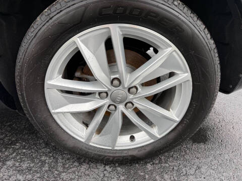 2017 Audi Q3 2.0T Premium Plus