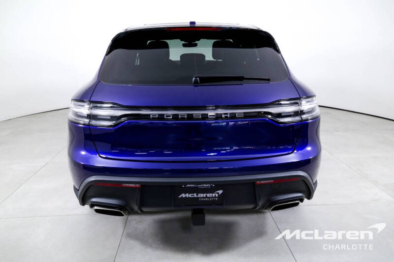 2022 Porsche Macan