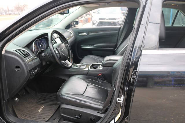 2015 Chrysler 300 C