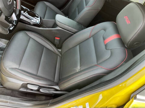 2025 Chevrolet Trax RS