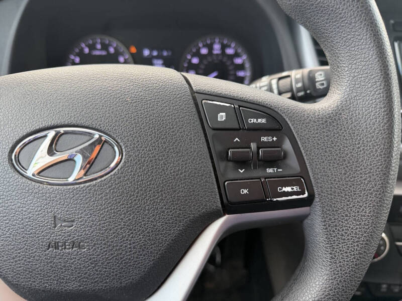 2017 Hyundai Tucson SE