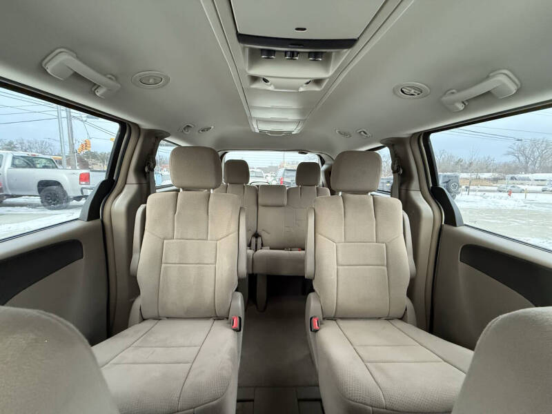 2012 Chrysler Town and Country Touring