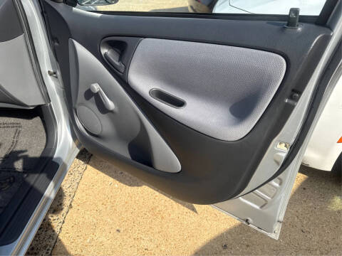 2002 Toyota ECHO