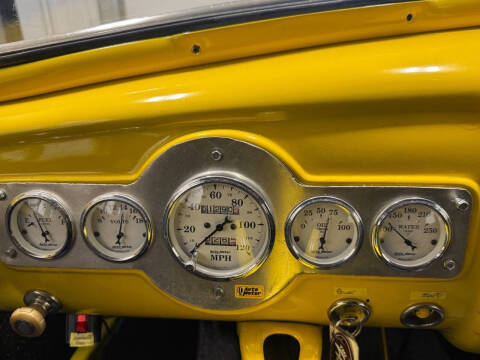 1948 Pontiac Silver Streak