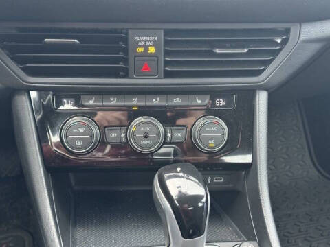 2023 Volkswagen Jetta SE