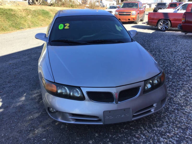 2002 Pontiac Bonneville SE's photo