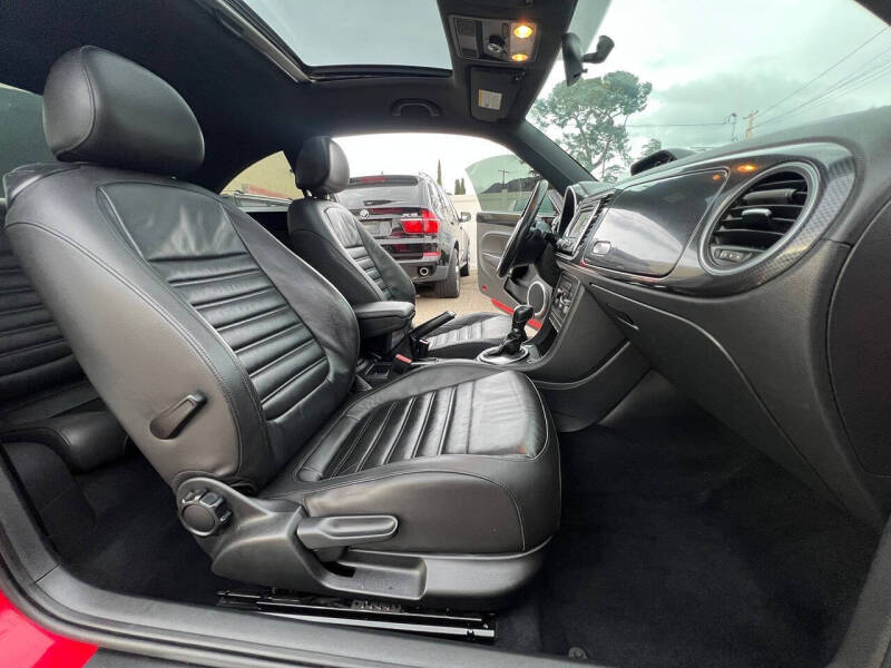 2012 Volkswagen Beetle Black Turbo PZEV