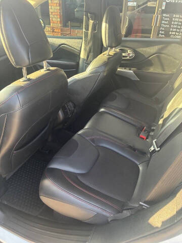 2018 Jeep Cherokee Trailhawk