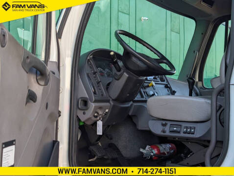 2019 Freightliner M2 106