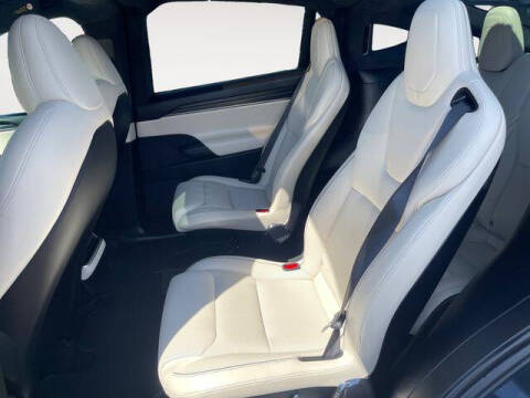 2024 Tesla Model X Plaid