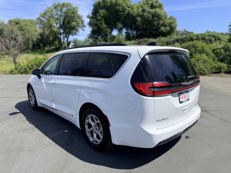 2023 Chrysler Pacifica Limited