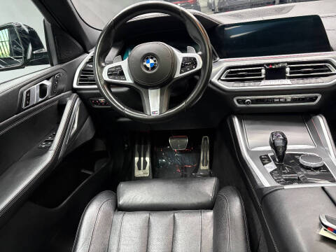 2021 BMW X6 sDrive40i