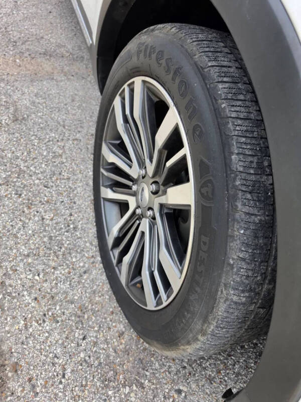 2016 Ford Explorer Platinum