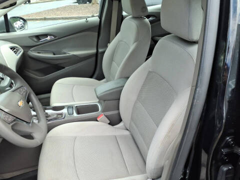 2017 Chevrolet Cruze LT Auto