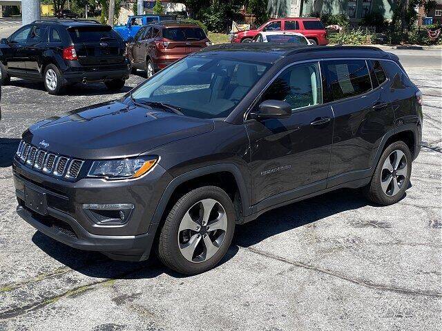 2017 Jeep Compass for sale at Sunshine Auto Sales in Huntington IN