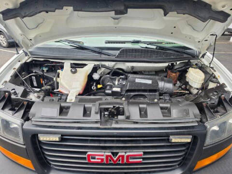 2018 GMC Savana 2500