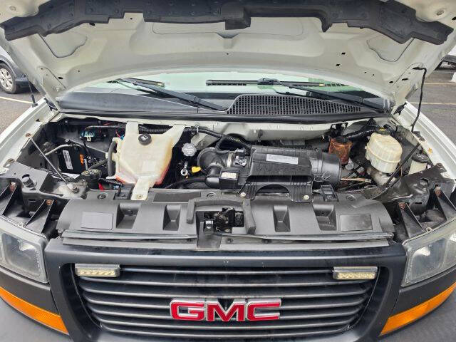 2018 GMC Savana 2500