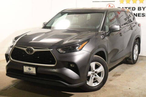 2022 Toyota Highlander LE