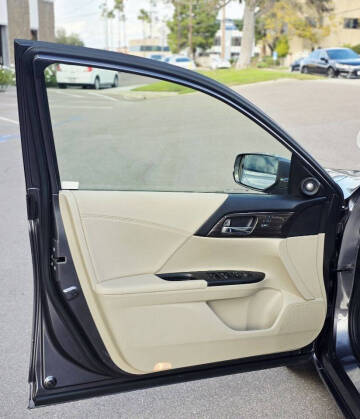 2017 Honda Accord Hybrid EX-L