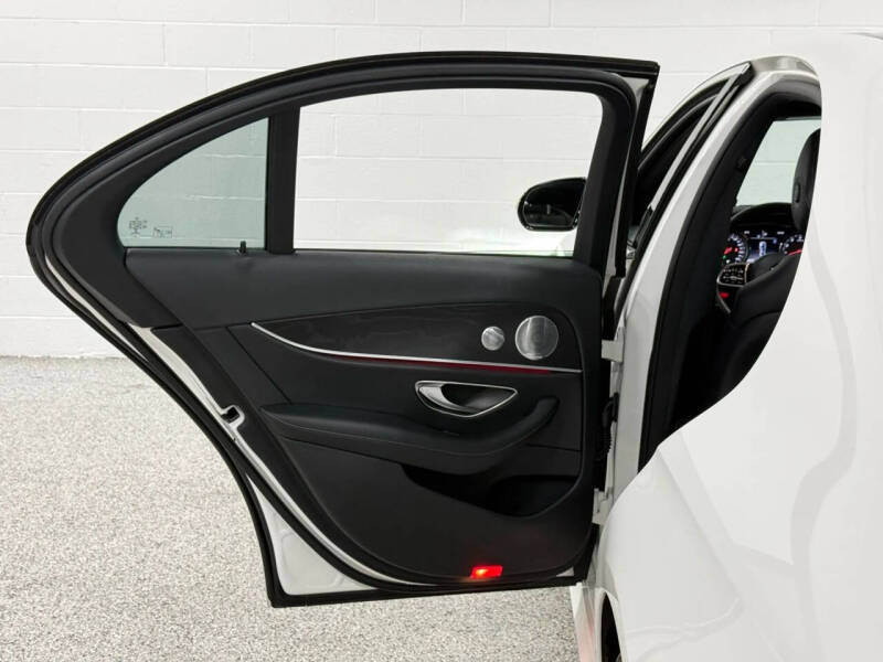 2019 Mercedes-Benz E-Class E 300 4MATIC