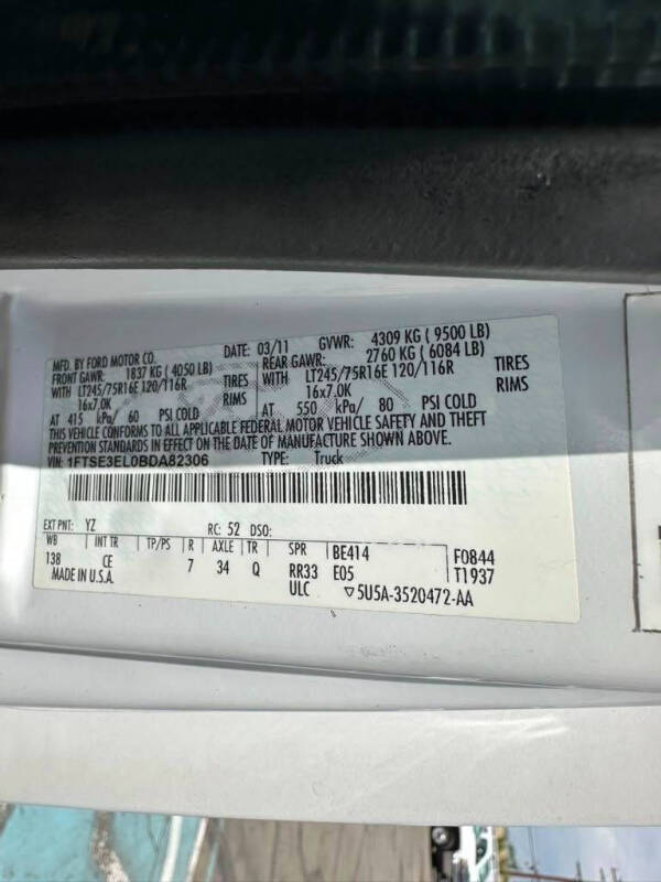 2011 Ford E-Series E-350 SD